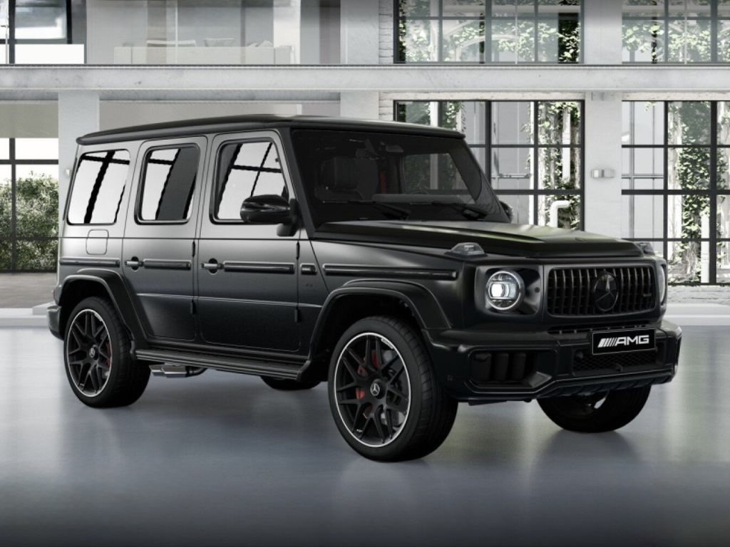 MERCEDES G 63 AMG | FACELIFT | SKLADEM | V8 BITURBO | německé předváděcí auto | černá matná Night Magno Manufaktur | černá kůže | maximální výbava | dovoz | ihned k předání | nákup online | auto eshop | AUTOiBUY.com